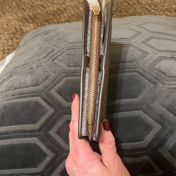 Coach signature zip wallet - Picture 3 of 12